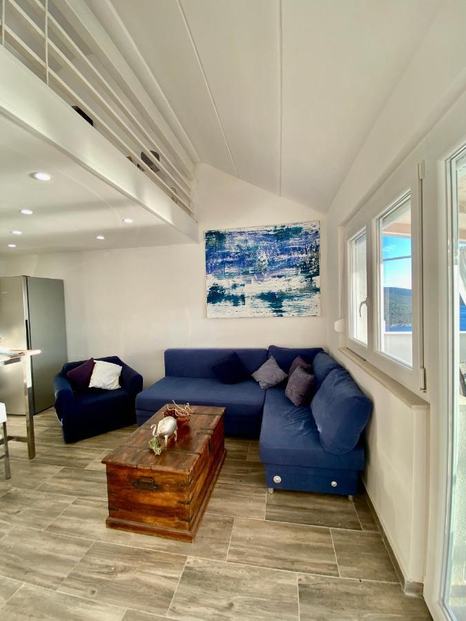 Apartamento Tanis Ocean Loft Martinšćica Exterior foto